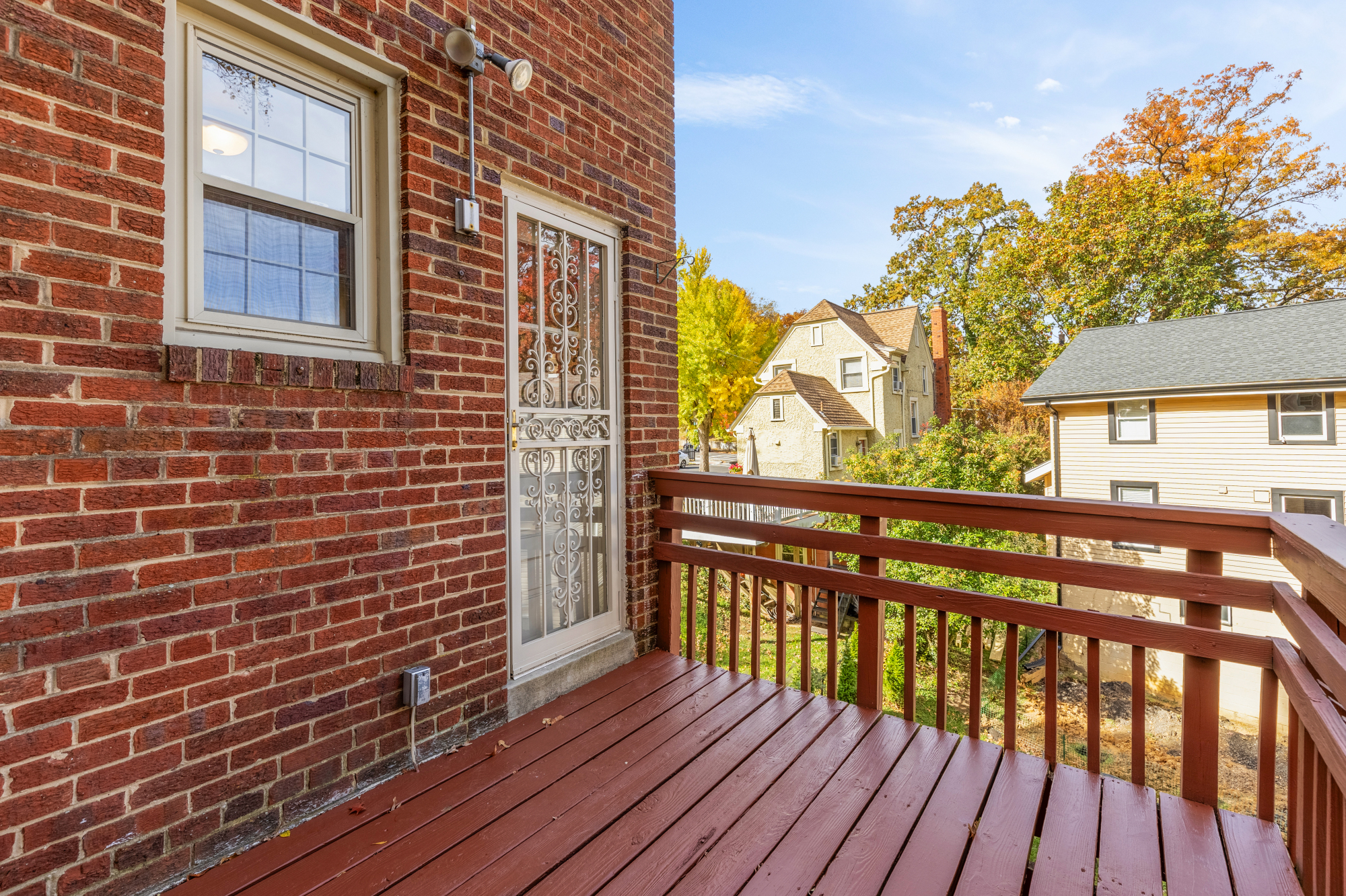 3141 Central Ave NE DC_Deck 2